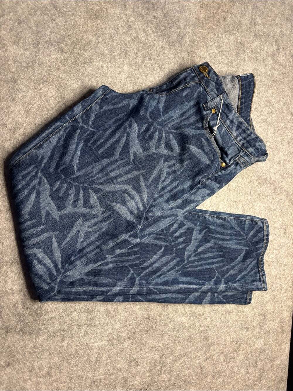 🌿 PAIGE Skyline Ankle Peg Jeans | Size 29 | Laser Bamboo | Unique Print